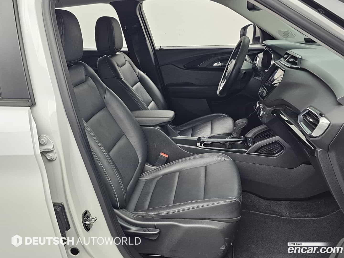 Trailblazer Chevrolet 2020.3-INNER-010