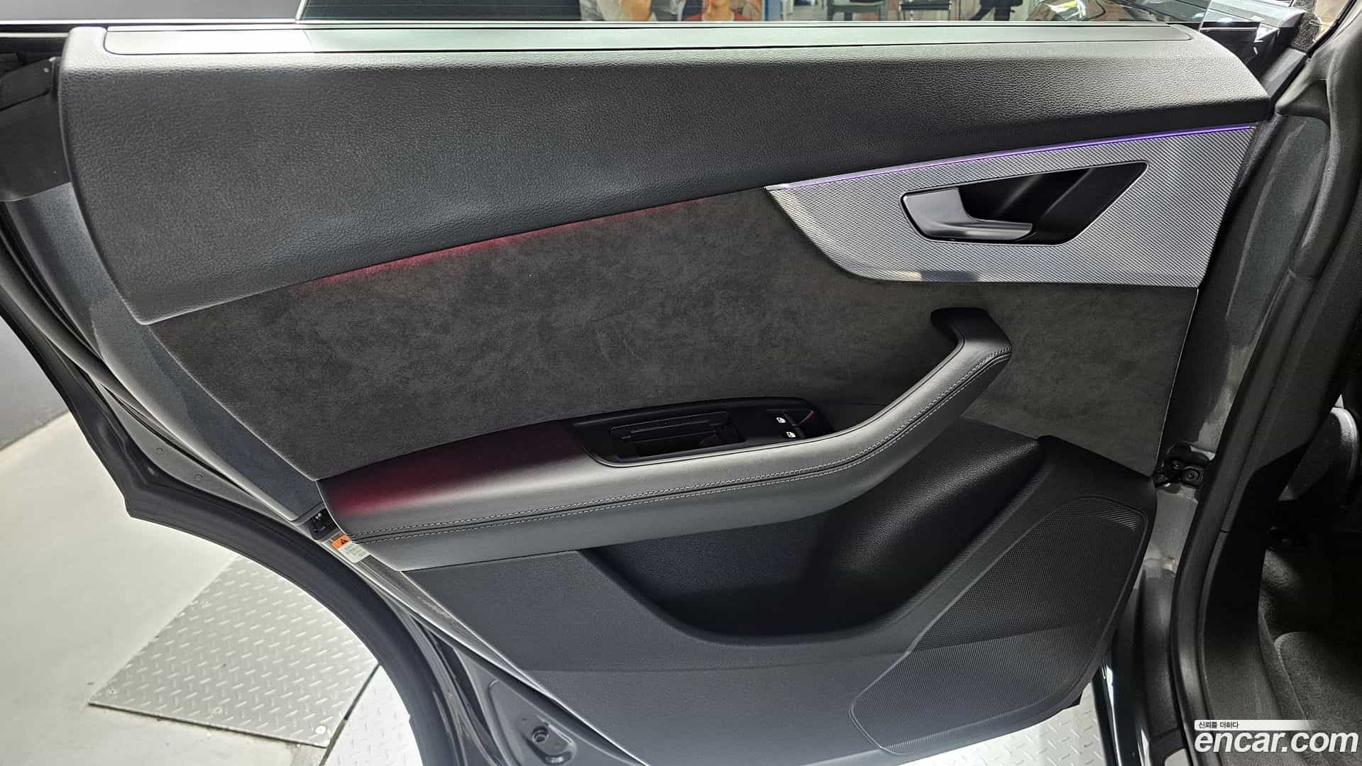 Q8 Audi 2020.11-INNER-035