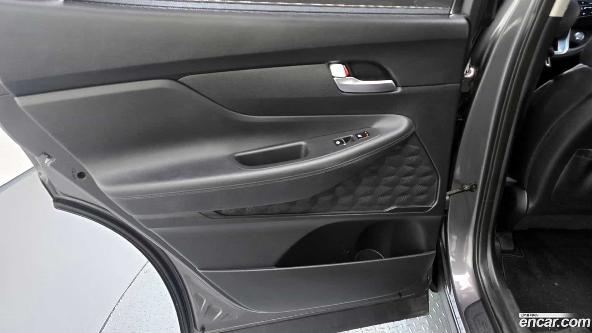 Santafe Hyundai 2018.3-INNER-035