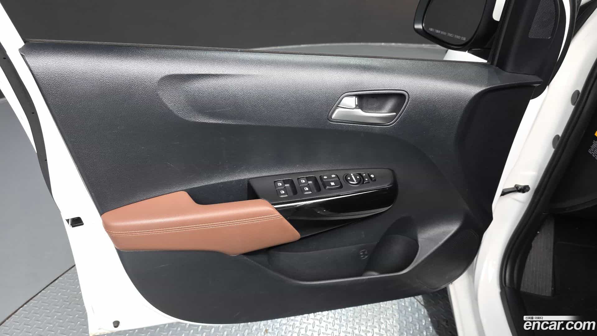 morning Kia 2025.1-INNER-034