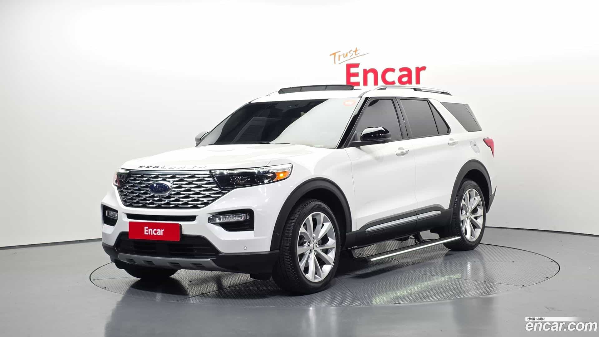 Explorer Ford 2022.10-OUTER-001