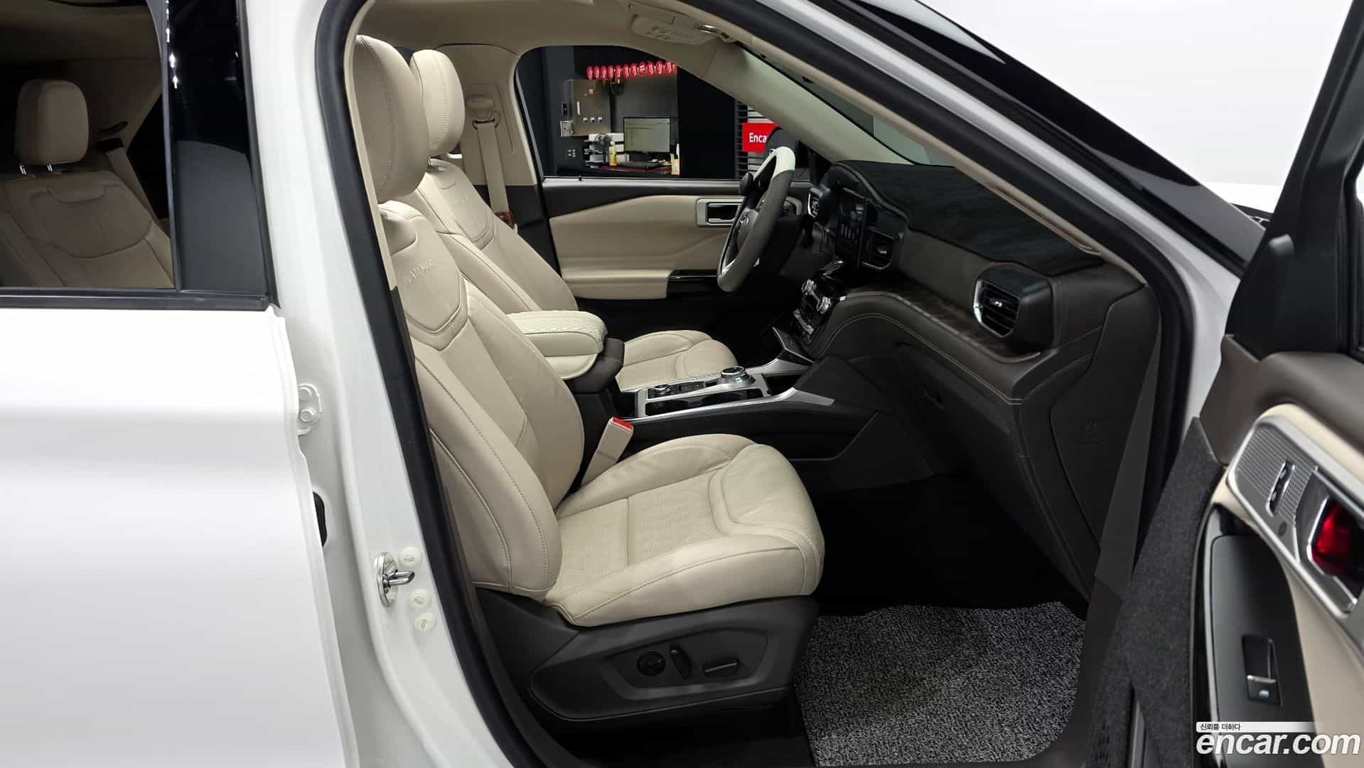 Explorer Ford 2022.10-OPTION-015