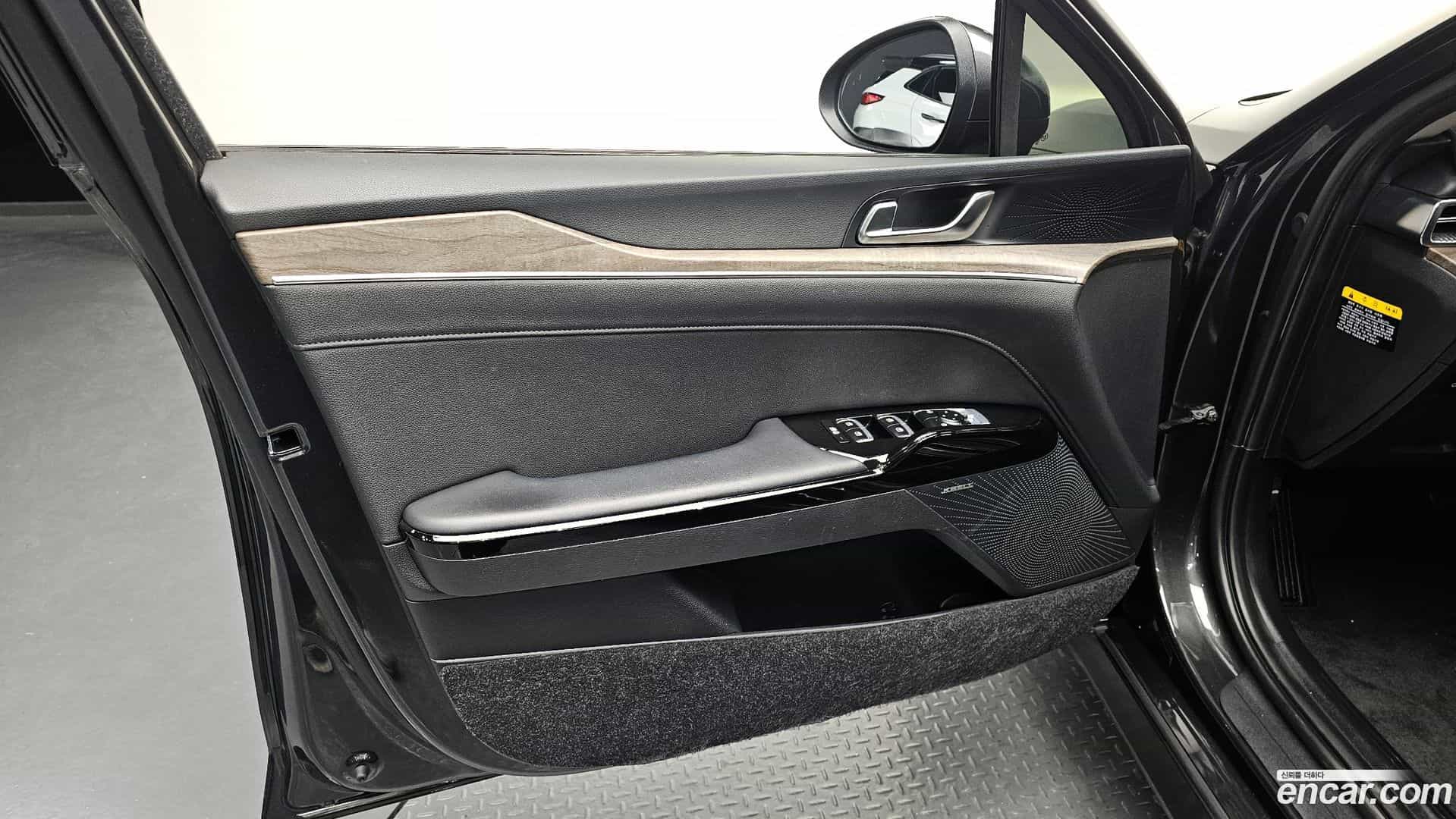 K5 Kia 2020.2-OPTION-041