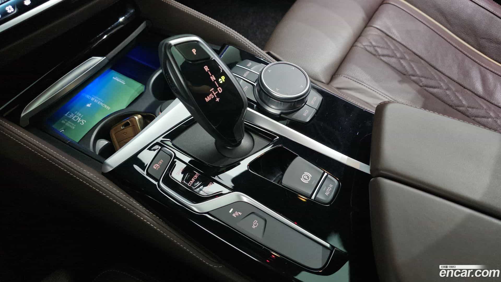 5-Series BMW 2019.4-INNER-009