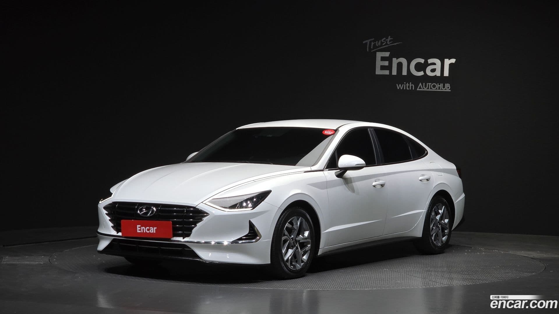 Main__Slider__Photo:Sonata Hyundai 2019.9-0