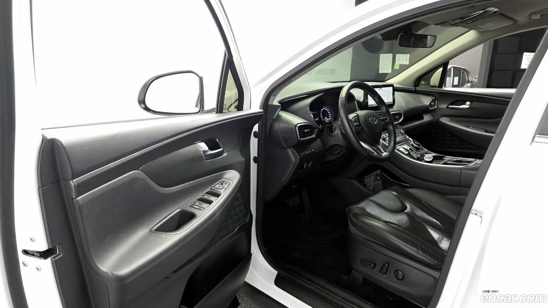 Santafe Hyundai 2021.2-INNER-010