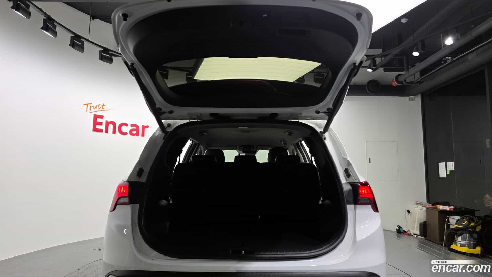 Santafe Hyundai 2021.2-OPTION-024