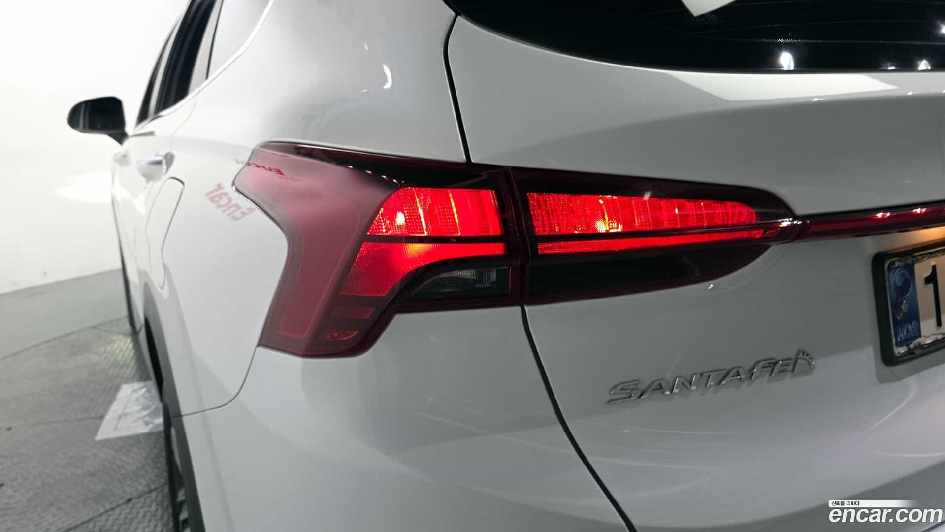 Santafe Hyundai 2021.2-OUTER-033