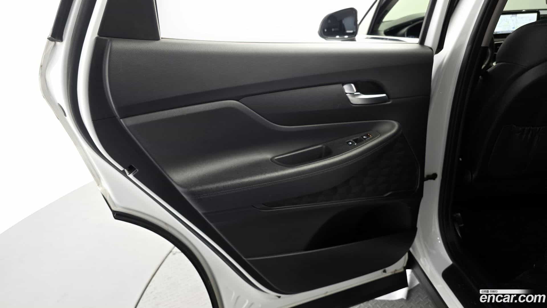 Santafe Hyundai 2021.2-INNER-035
