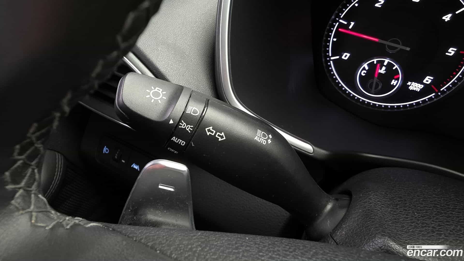 Santafe Hyundai 2021.2-OPTION-041
