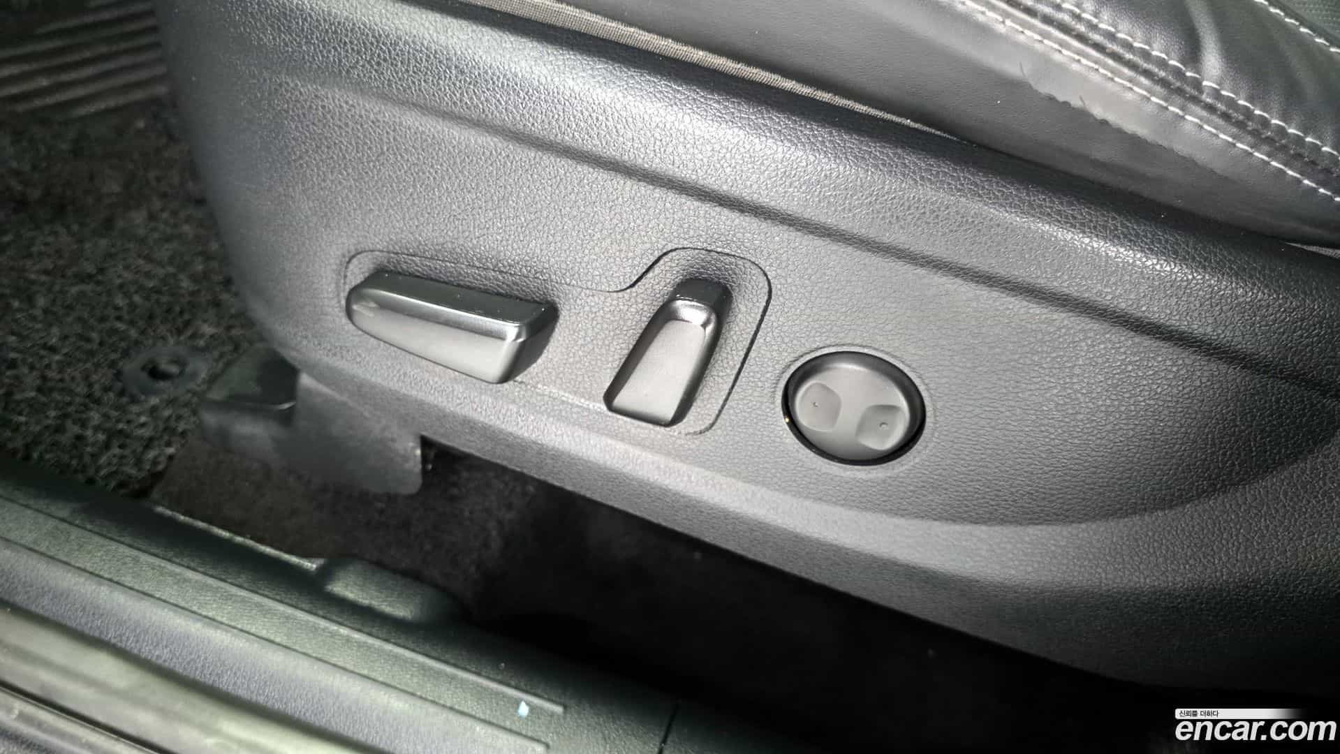 Santafe Hyundai 2021.2-OPTION-044