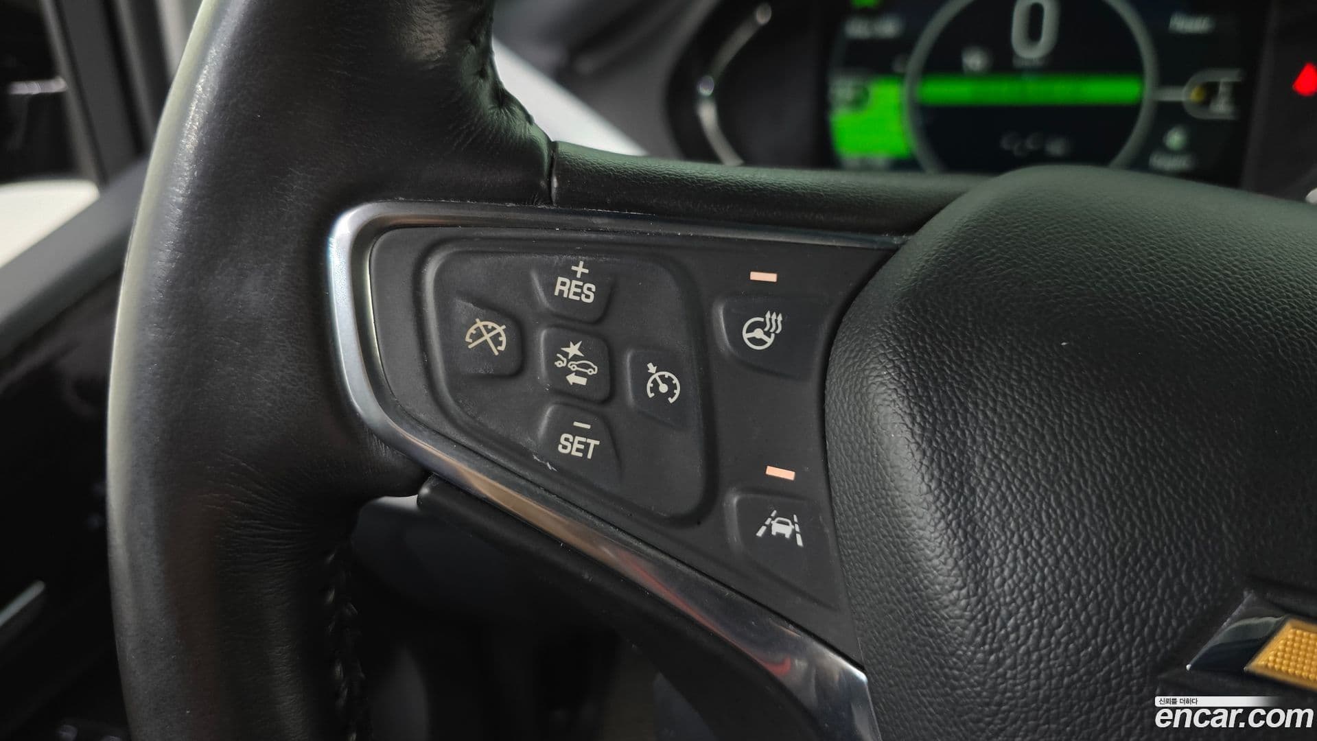 Main__Slider__Photo:Bolt EV Chevrolet 2020.5-16