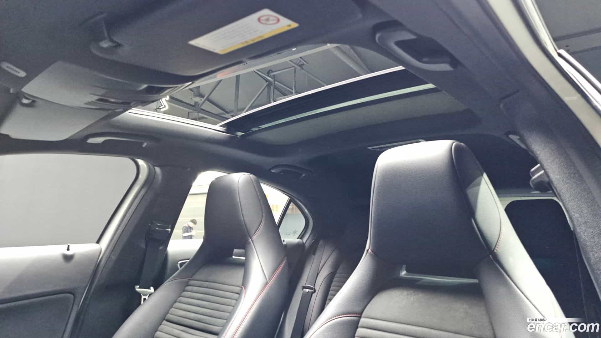 A-Class Mercedes-Benz 2017.11-OPTION-023