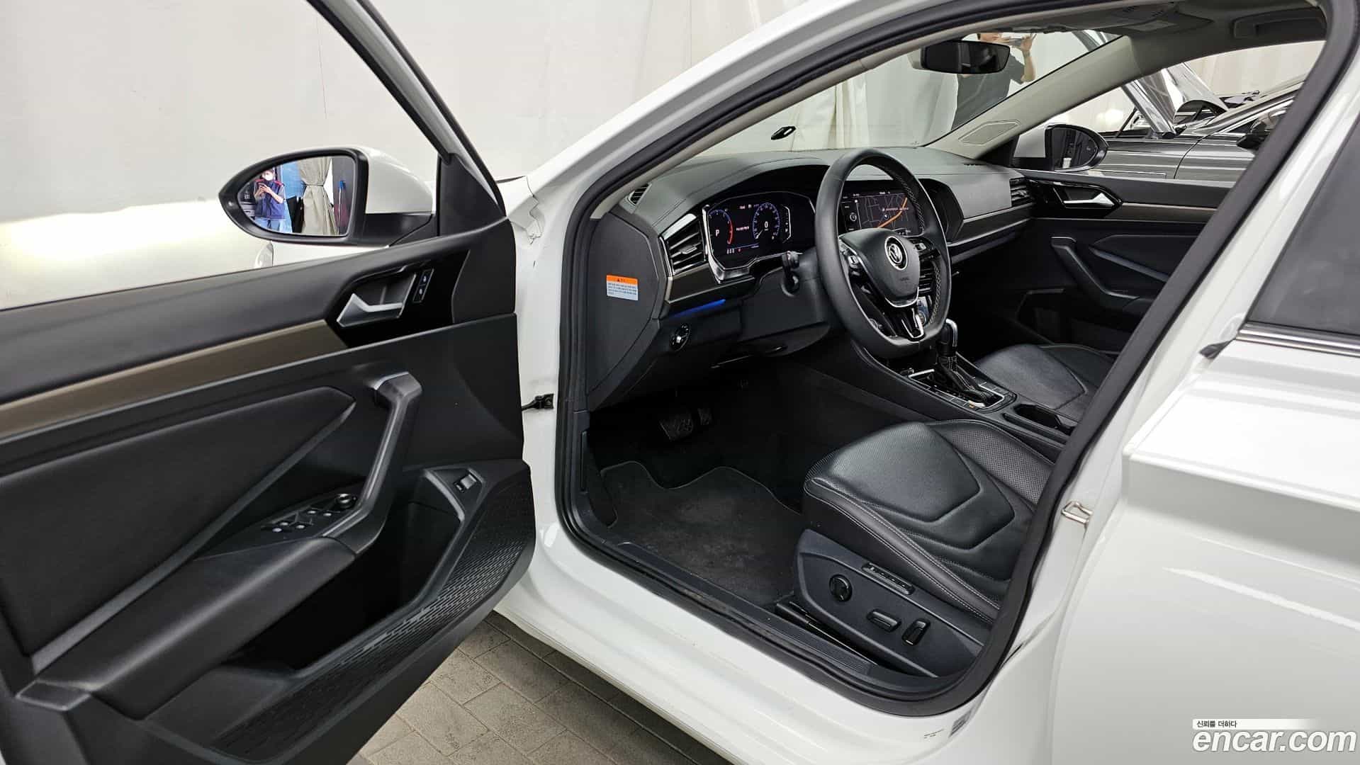 Jetta Volkswagen 2021.4-INNER-010