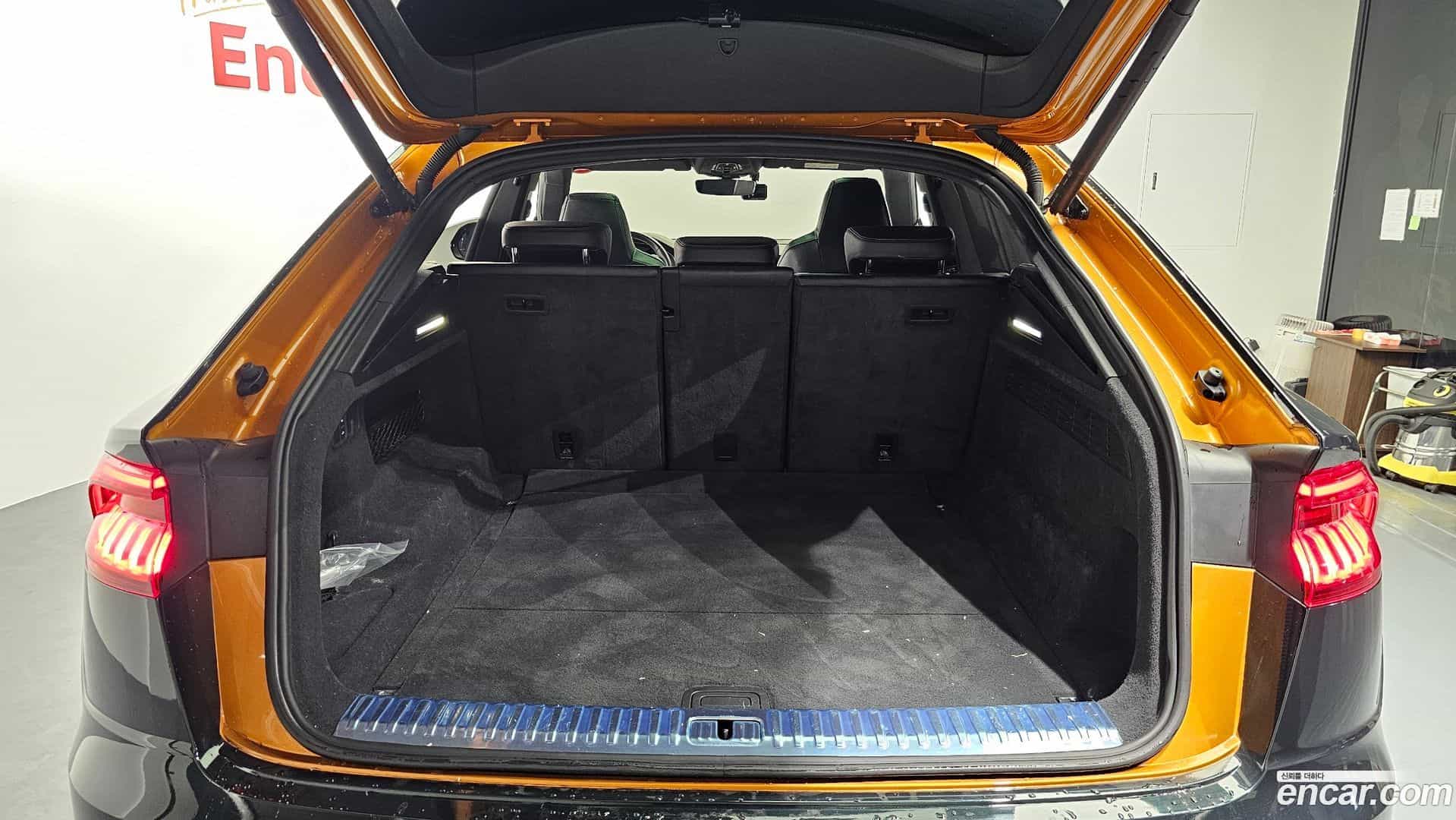 Q8 Audi 2021.2-OPTION-024