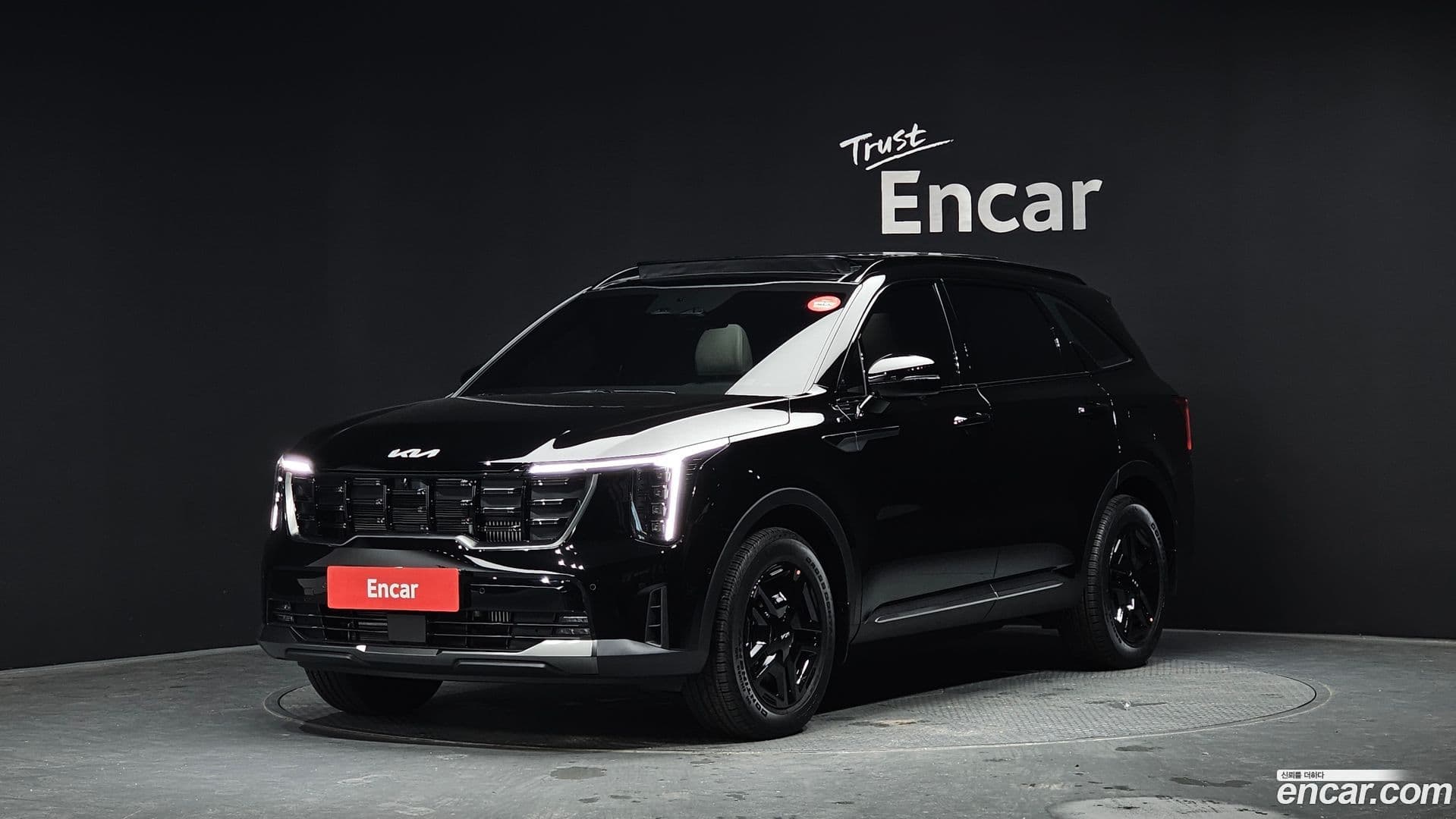 Main__Slider__Photo:Sorento Kia 2024.3-0