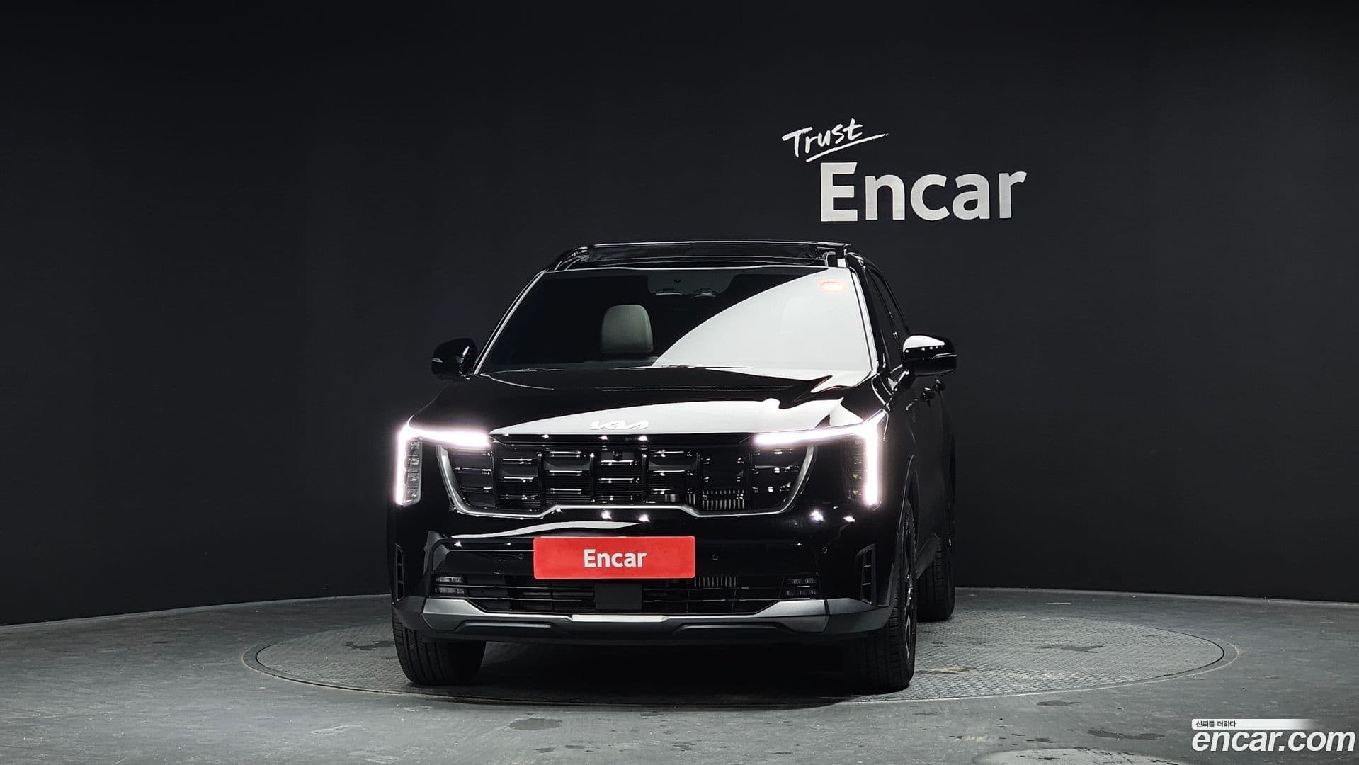 Main__Slider__Photo:Sorento Kia 2024.3-2