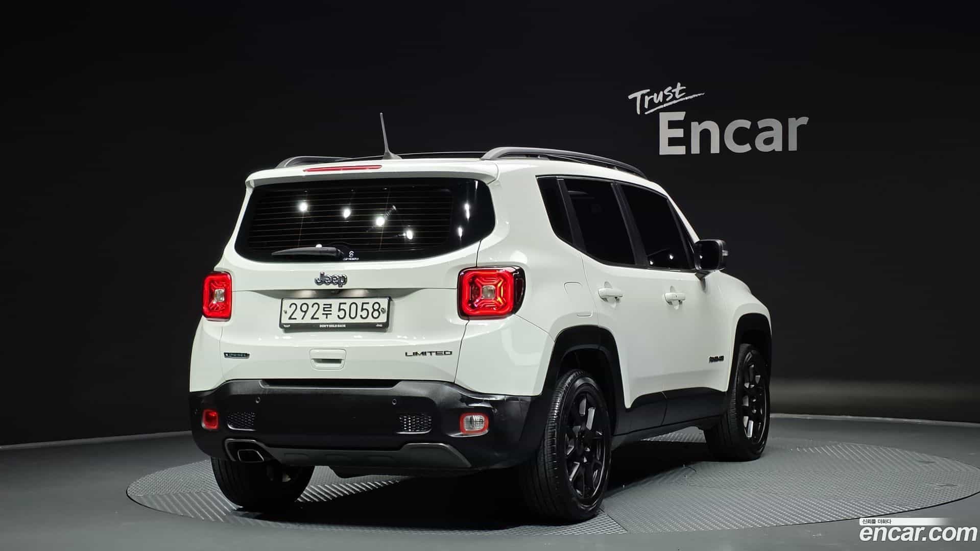 Renegade Jeep 2020.1-OUTER-002