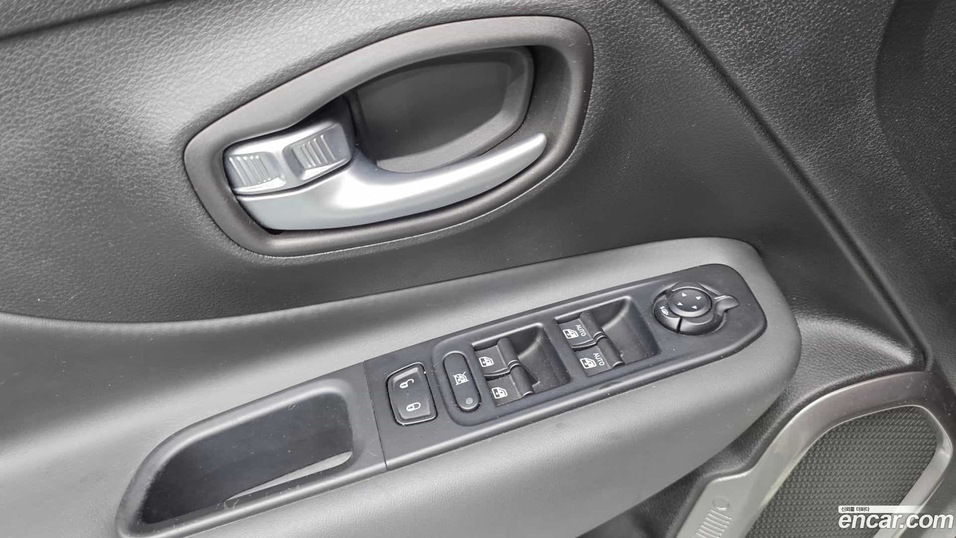 Renegade Jeep 2020.1-OPTION-020