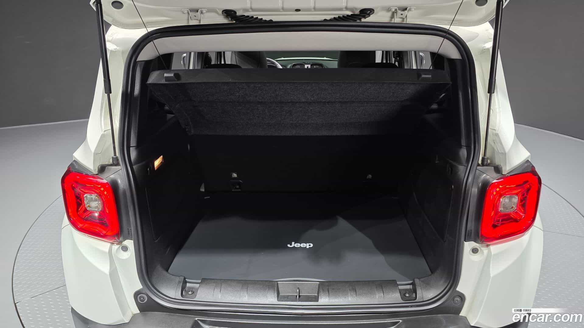 Renegade Jeep 2020.1-OPTION-024