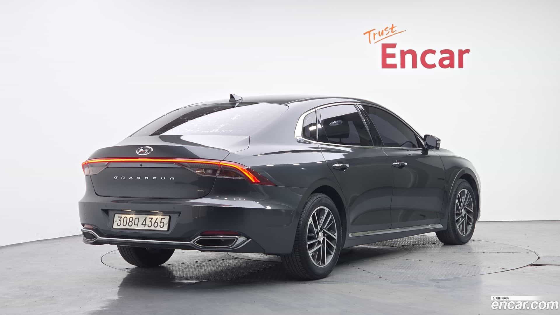 Grandeur Hyundai 2020.10-OUTER-002