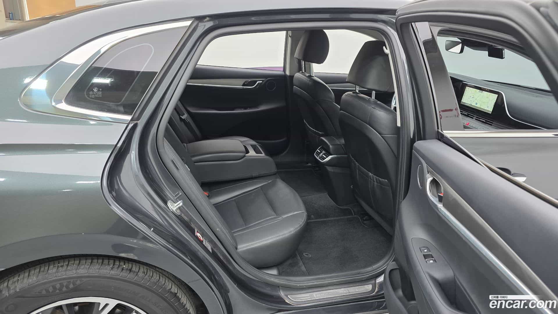 Grandeur Hyundai 2020.10-OPTION-015