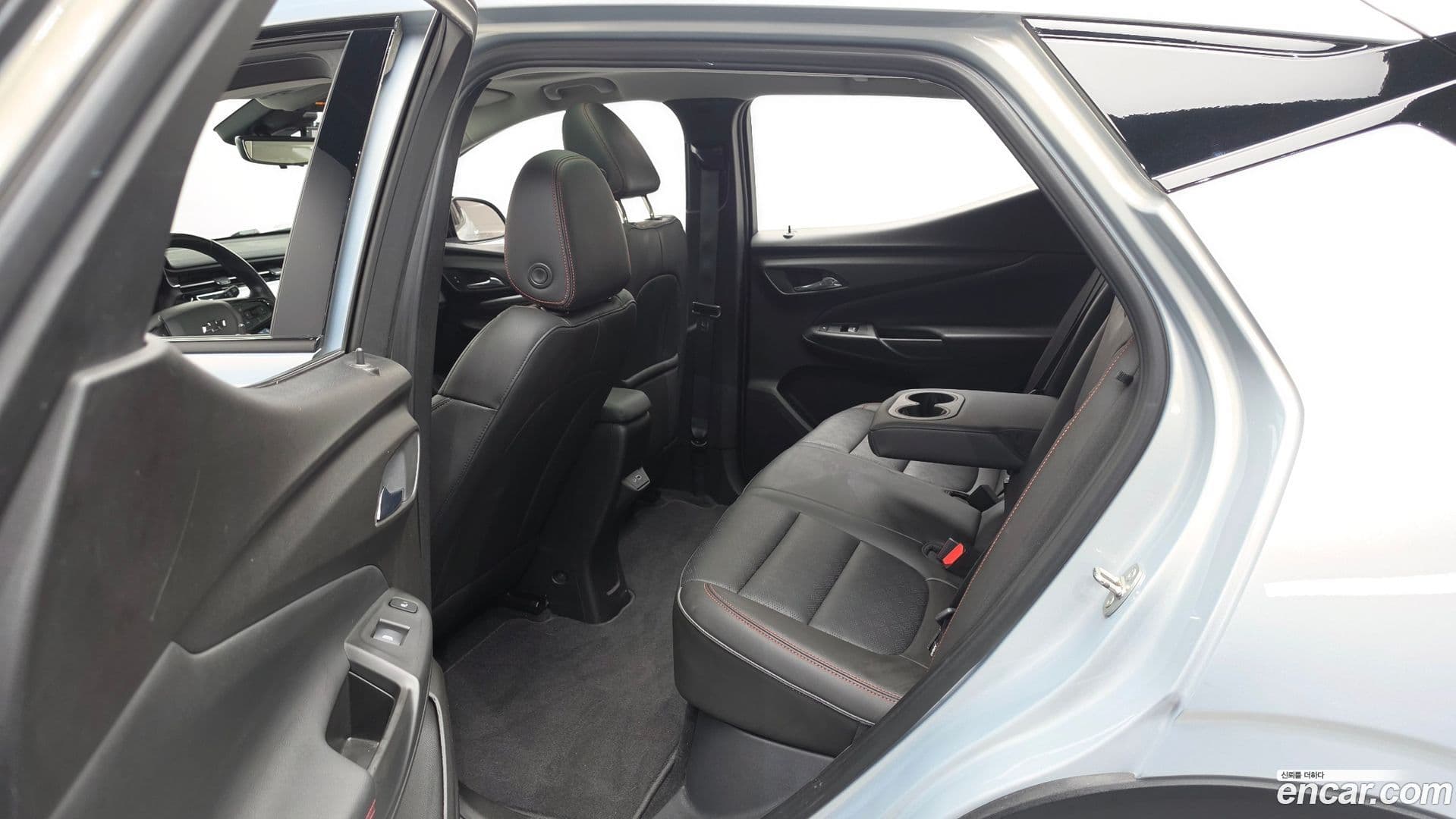 Main__Slider__Photo:볼트 EUV Chevrolet 2023.9-10