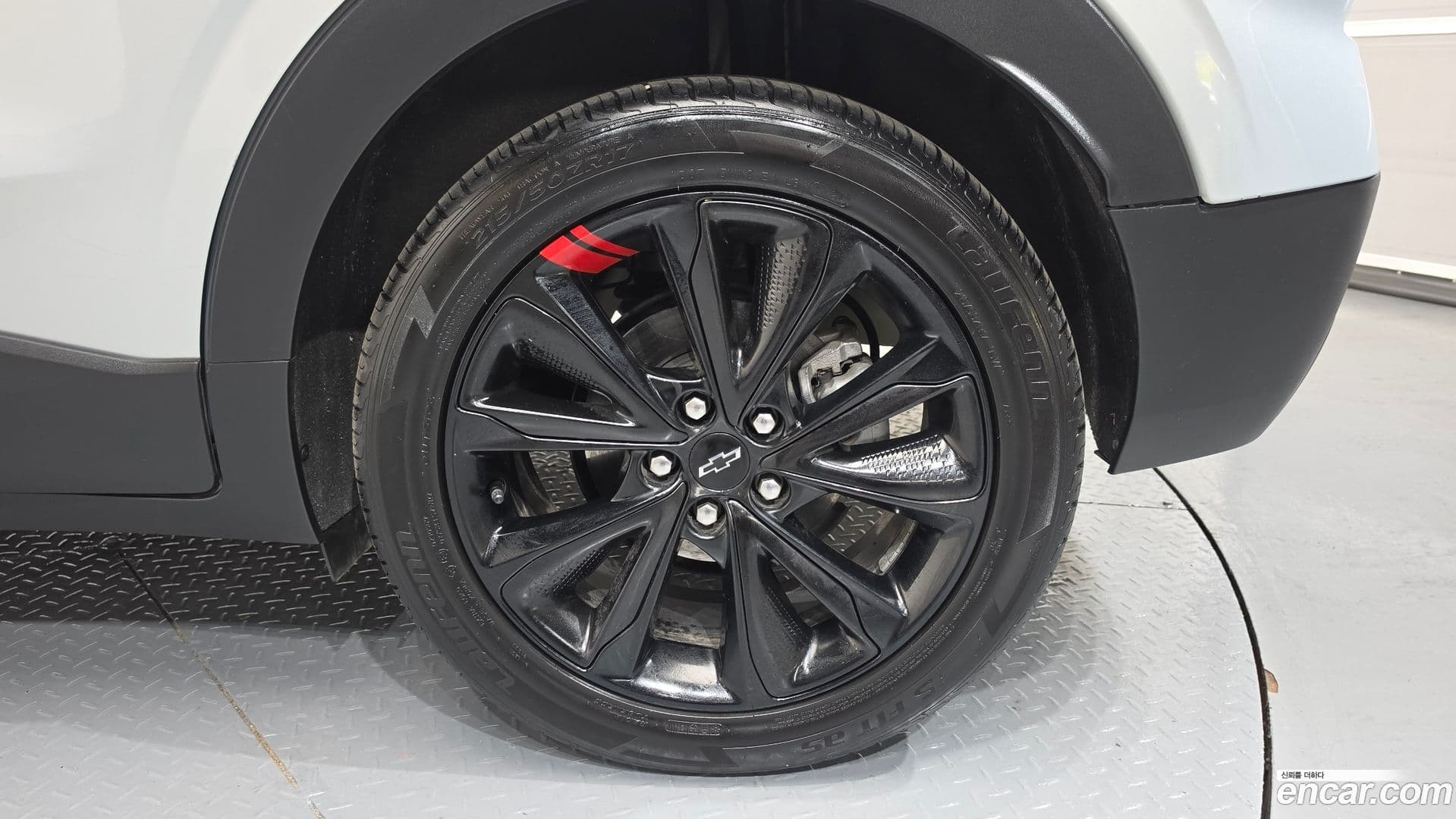 Main__Slider__Photo:볼트 EUV Chevrolet 2023.9-20