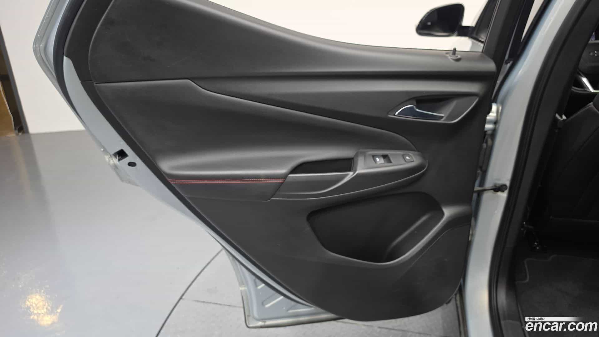 볼트 EUV Chevrolet 2023.9-INNER-035
