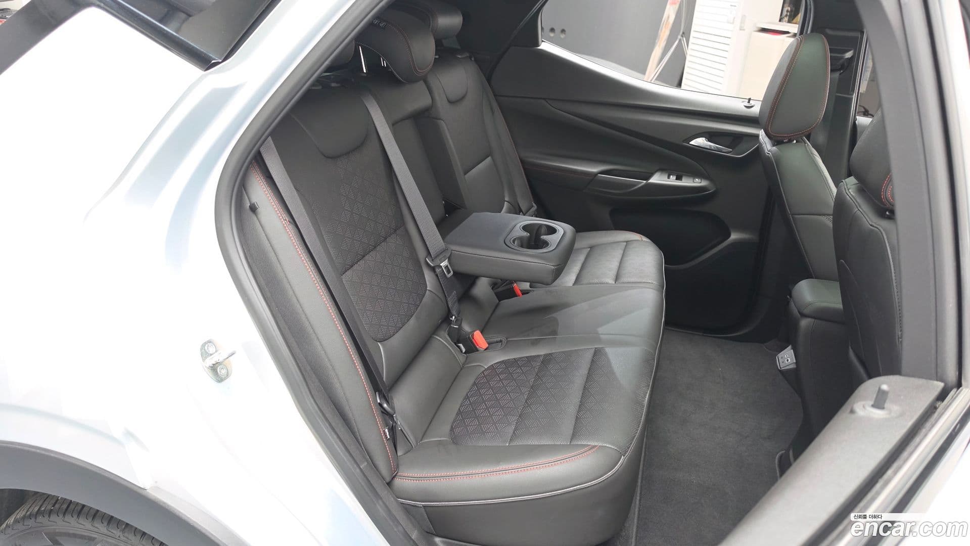 Main__Slider__Photo:볼트 EUV Chevrolet 2023.9-25
