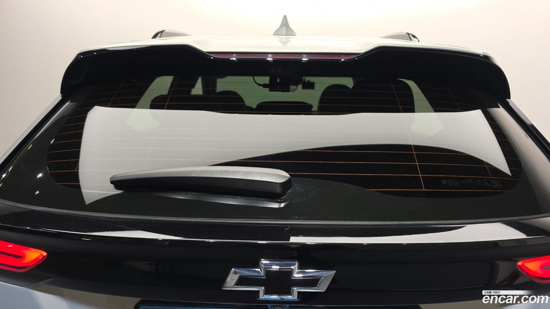 Main__Slider__Photo:볼트 EUV Chevrolet 2023.9-29