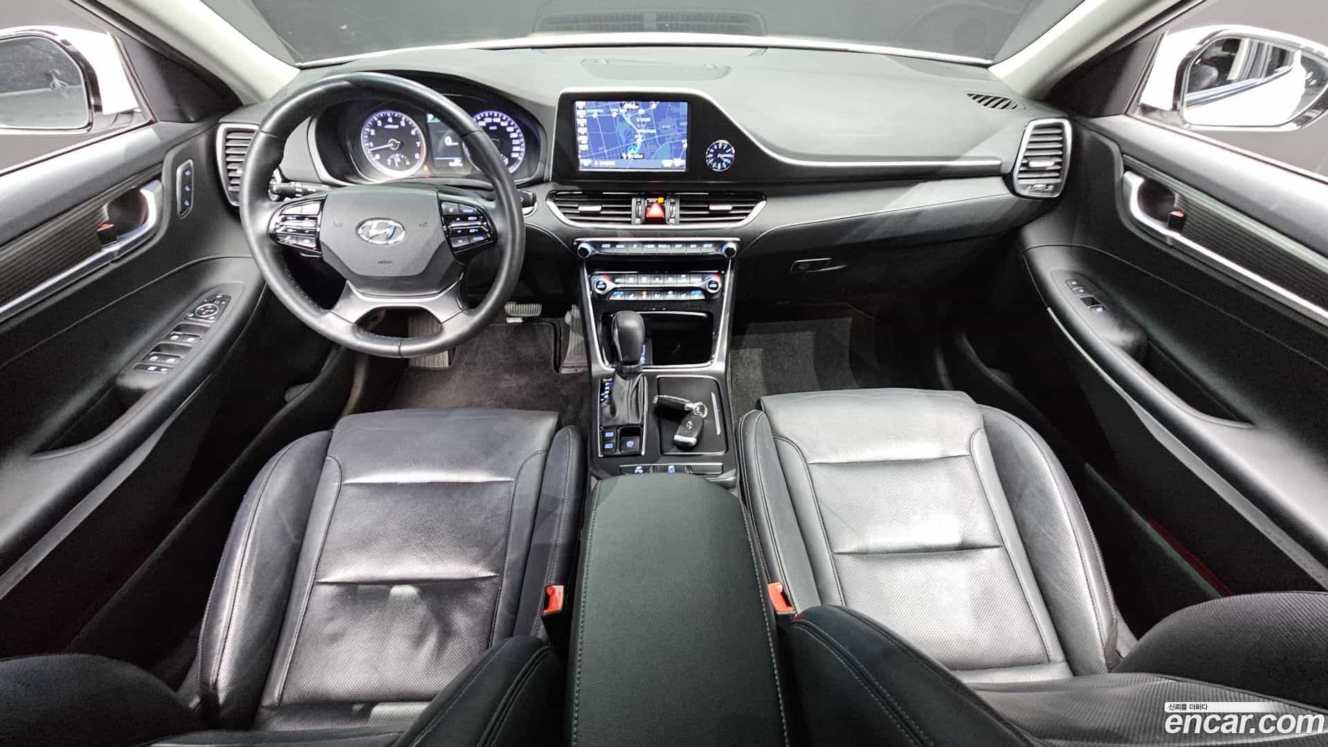 Grandeur Hyundai 2018.9-INNER-007
