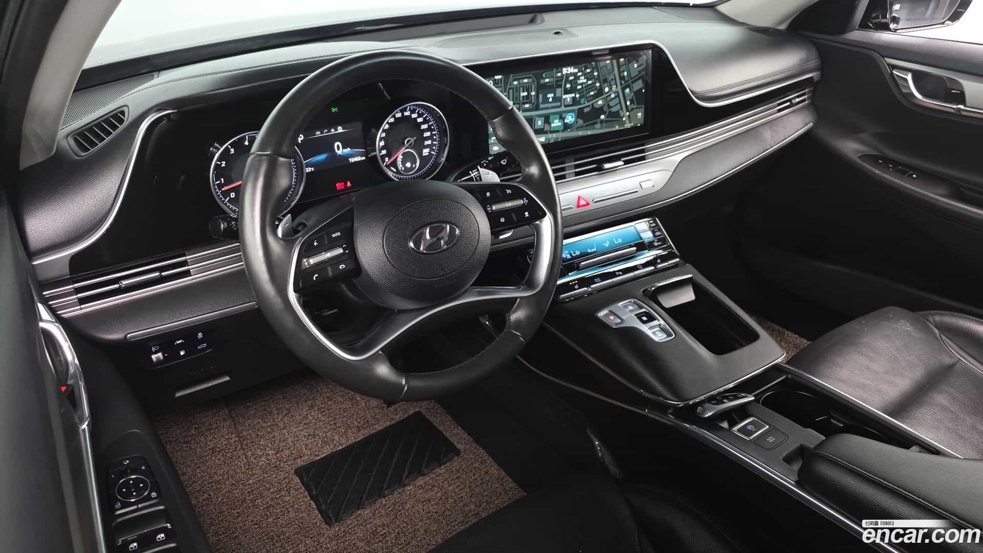 Grandeur Hyundai 2022.5-OPTION-045