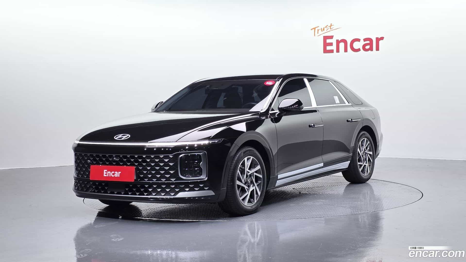 Grandeur Hyundai 2026.2-OUTER-001