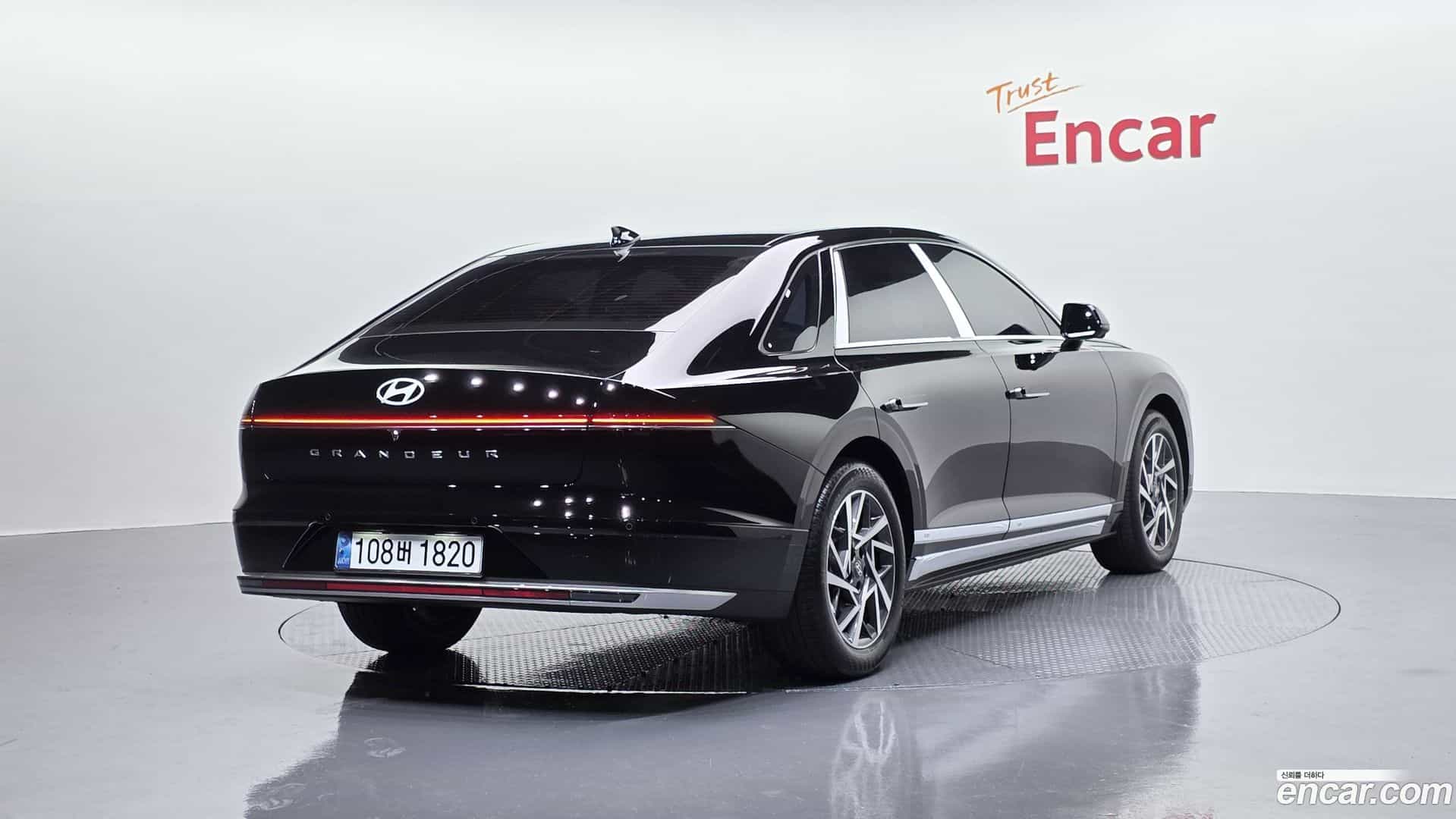 Grandeur Hyundai 2026.2-OUTER-002