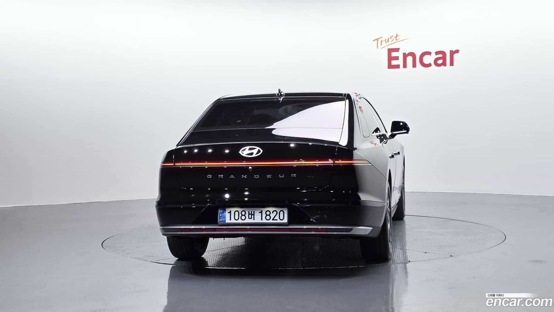 Grandeur Hyundai 2026.2-OUTER-004