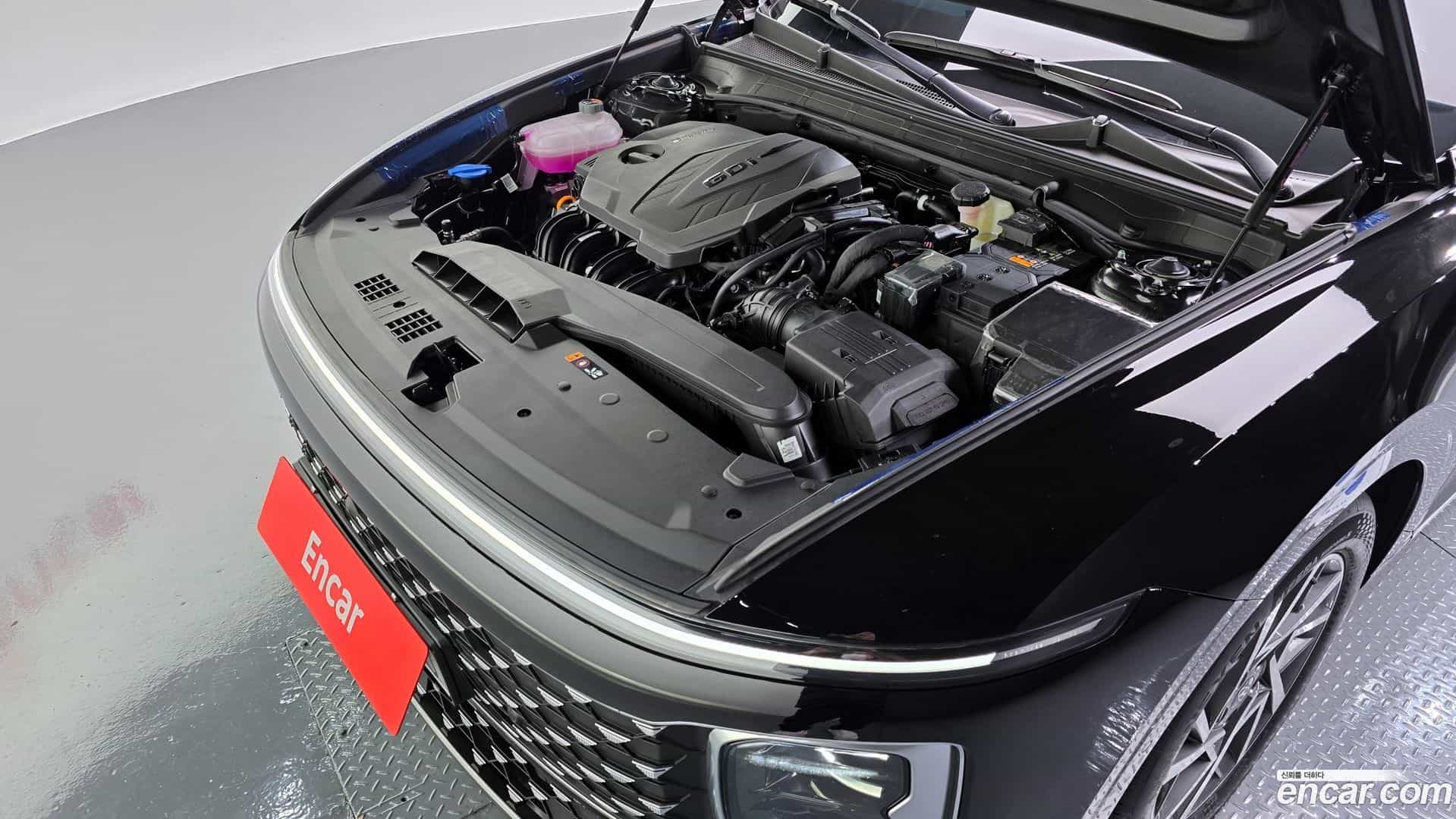 Grandeur Hyundai 2026.2-OUTER-006