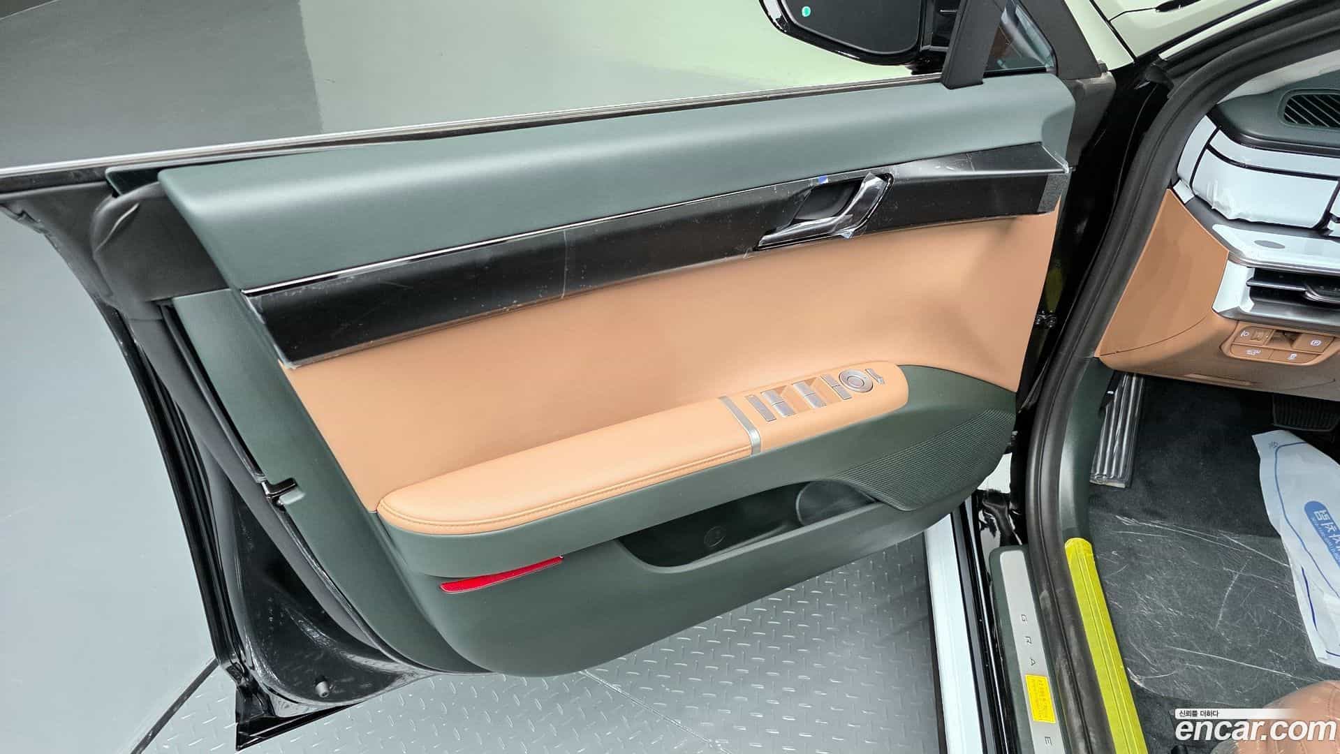 Grandeur Hyundai 2026.2-INNER-034