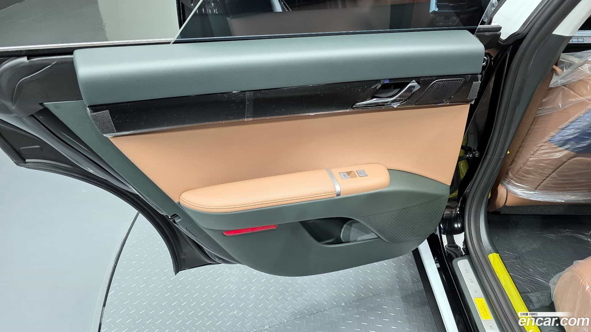 Grandeur Hyundai 2026.2-INNER-035