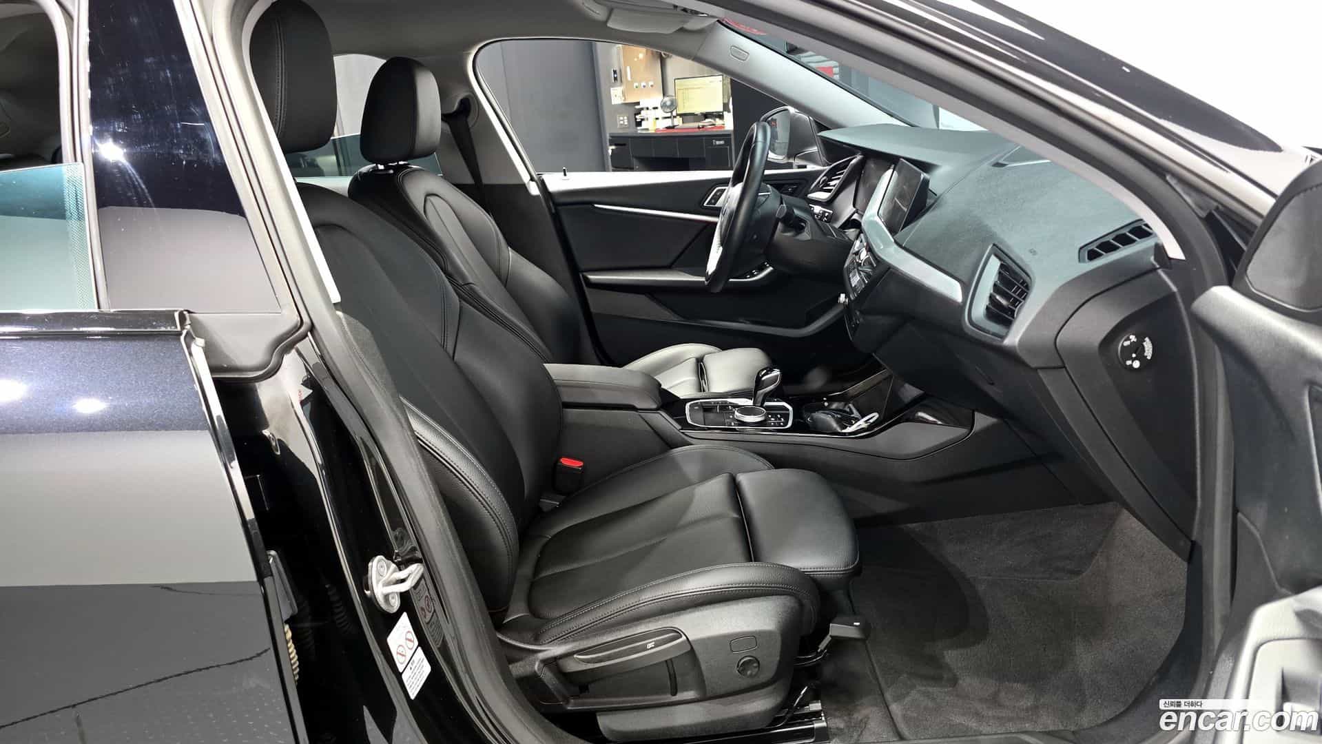 2-Series BMW 2022.1-OPTION-015