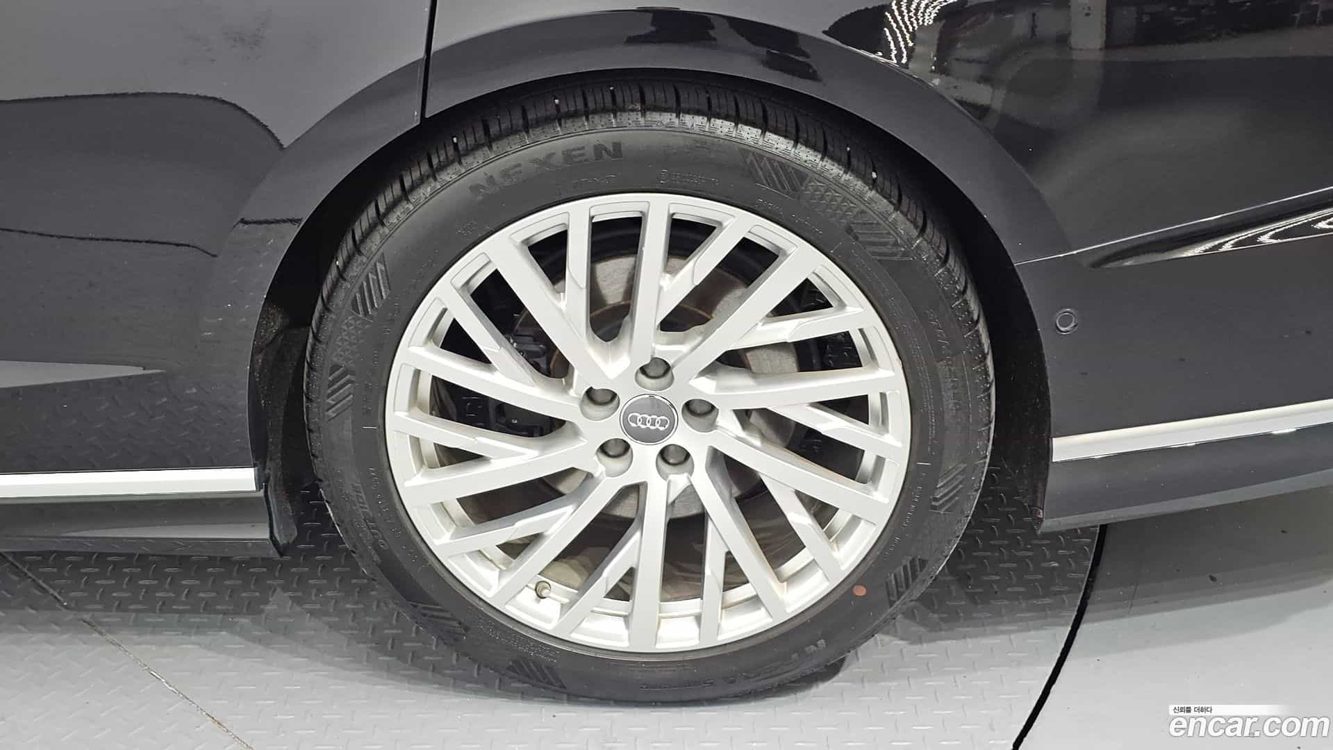 A8 Audi 2020.10-OUTER-031