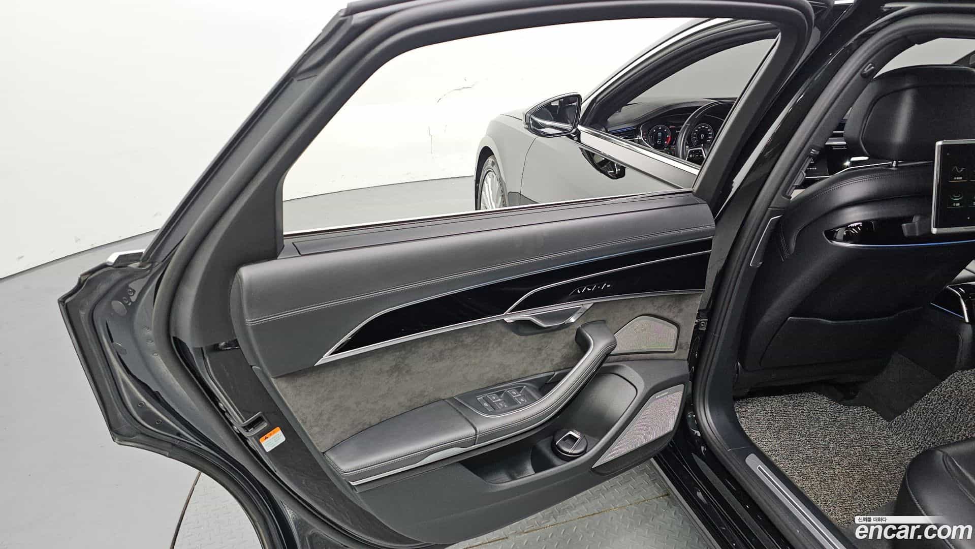 A8 Audi 2020.10-INNER-035