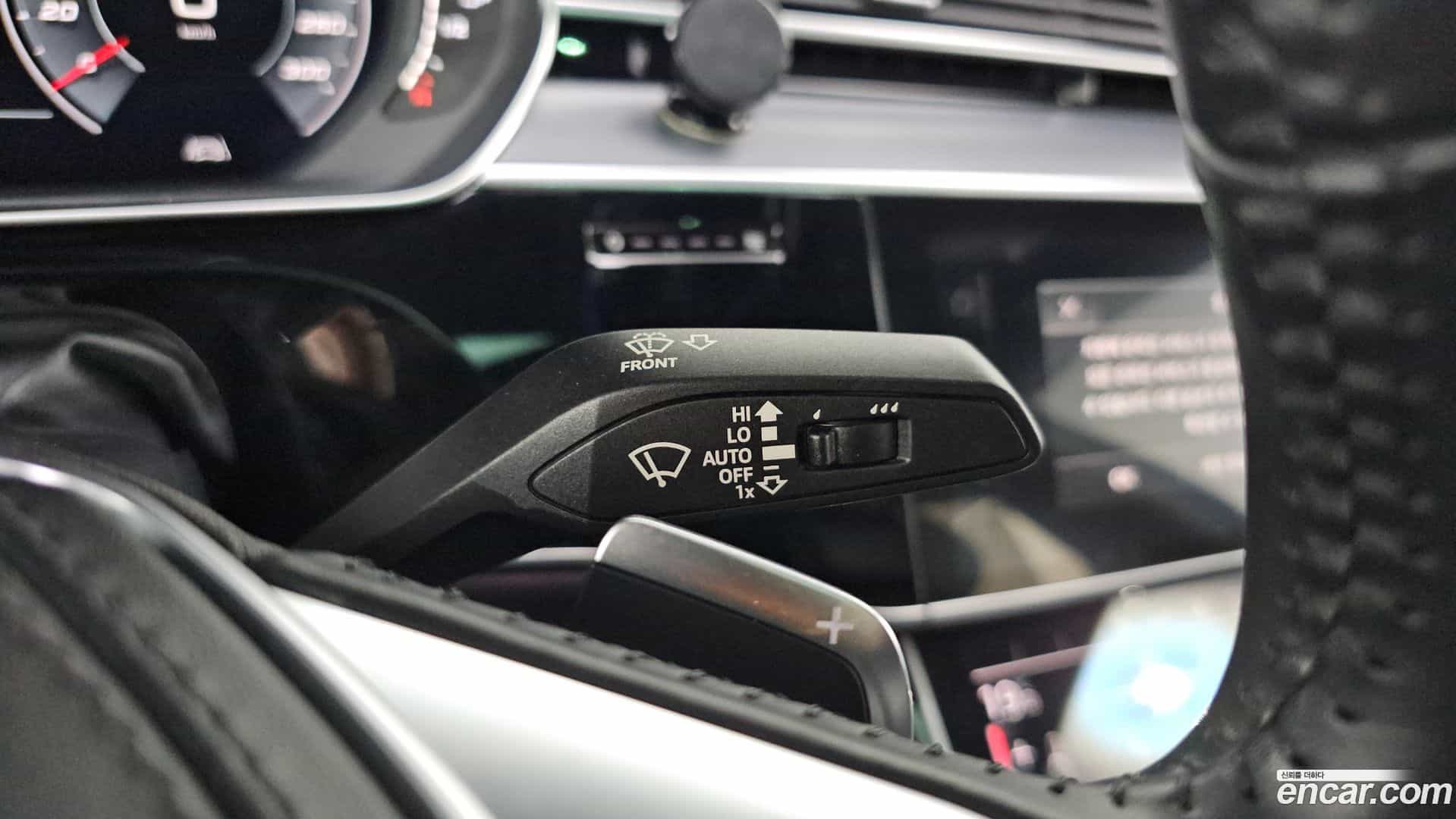 A8 Audi 2020.10-OPTION-043