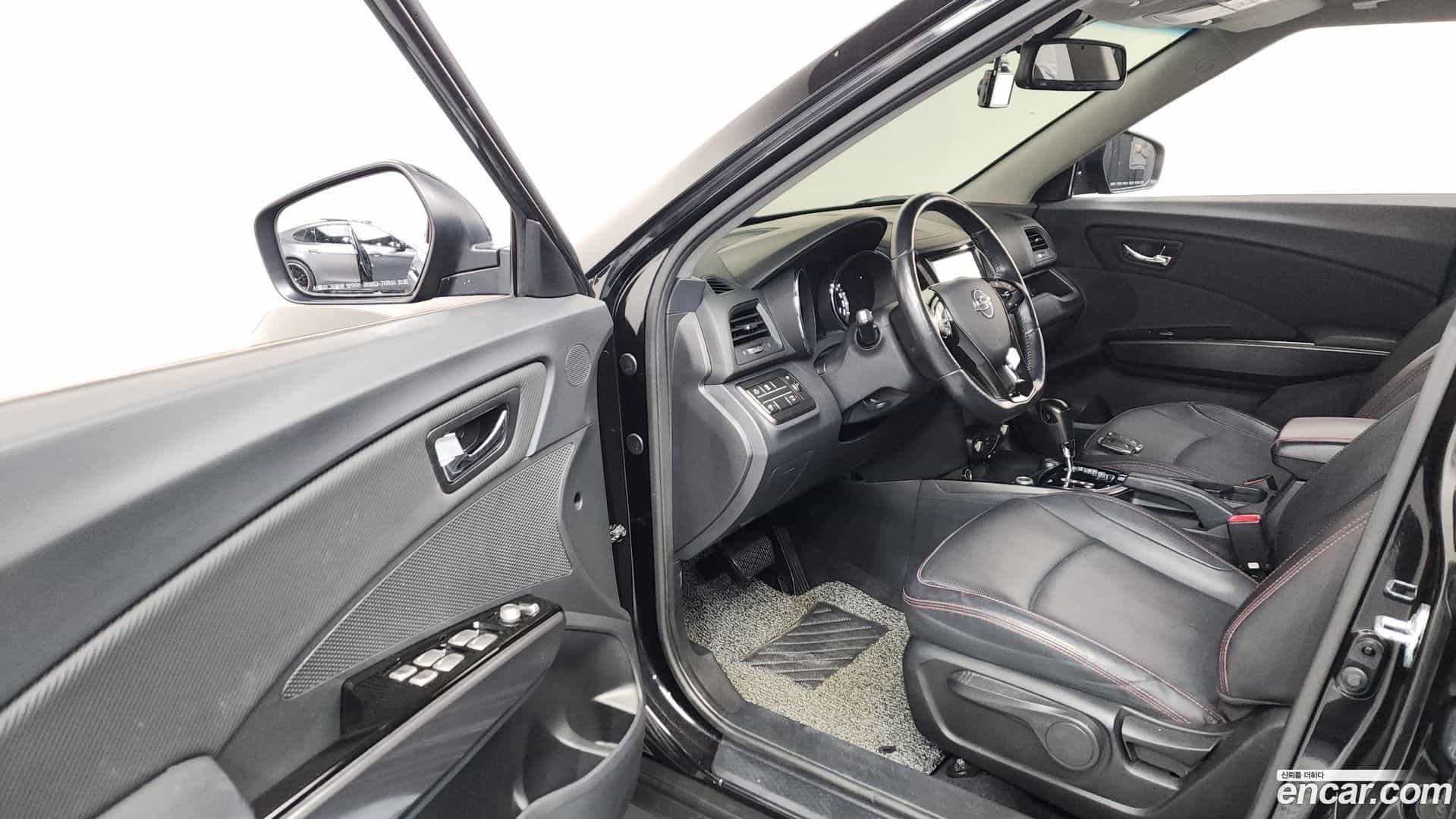 TIBOLI KG Mobility 2017.2-INNER-010