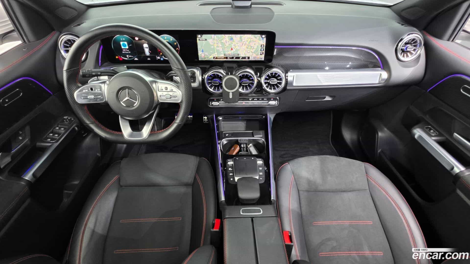 GLB-Class Mercedes-Benz 2022.2-INNER-007