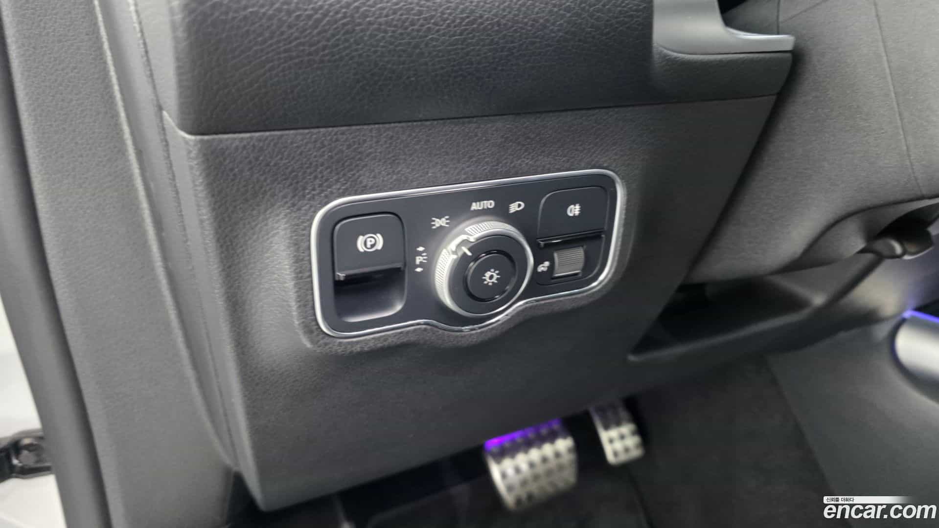 GLB-Class Mercedes-Benz 2022.2-OPTION-021