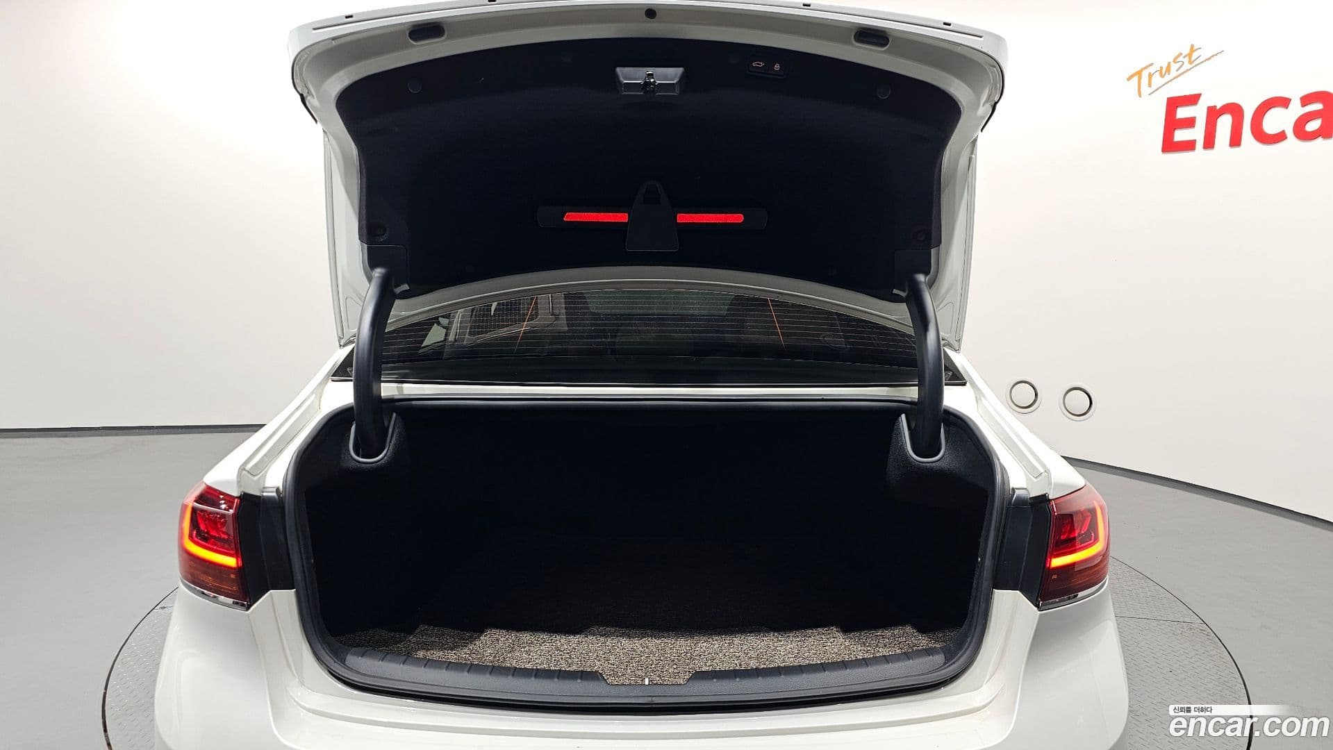 Main__Slider__Photo:K7 Kia 2020.5-19