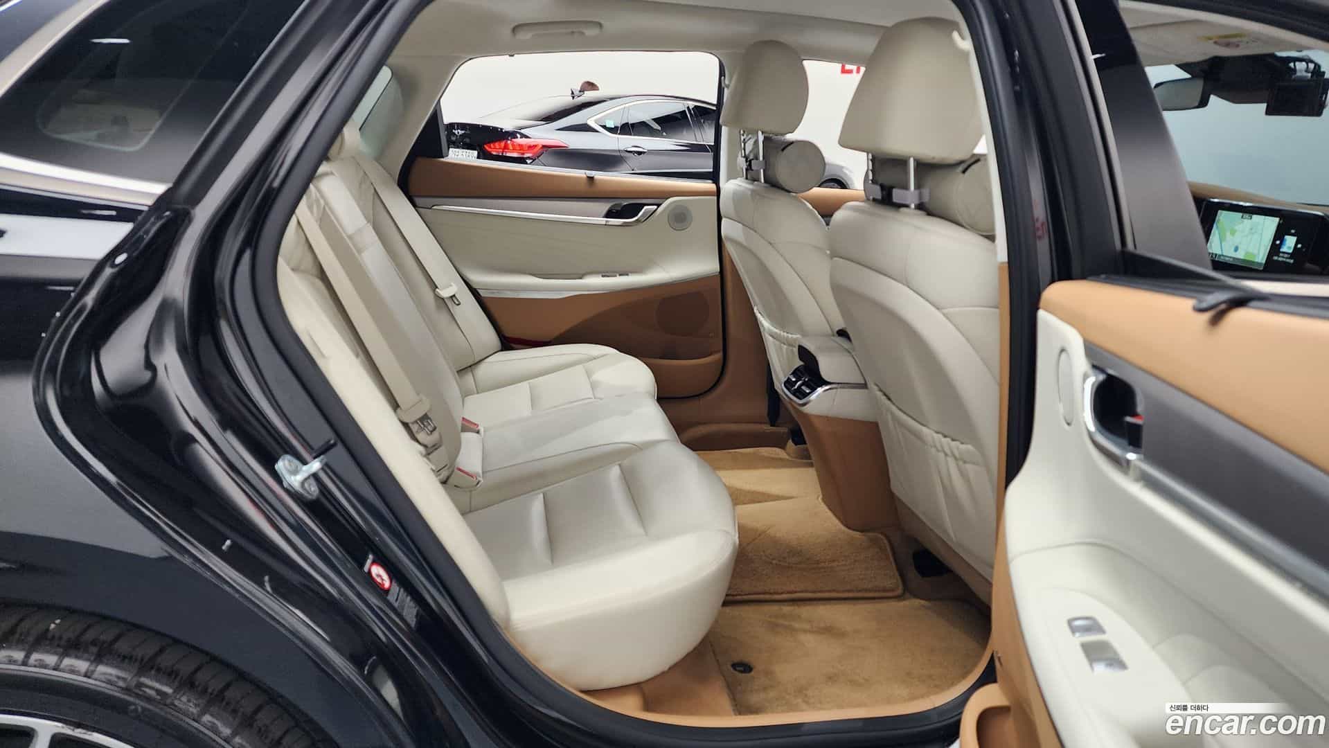 Grandeur Hyundai 2022.6-OPTION-015