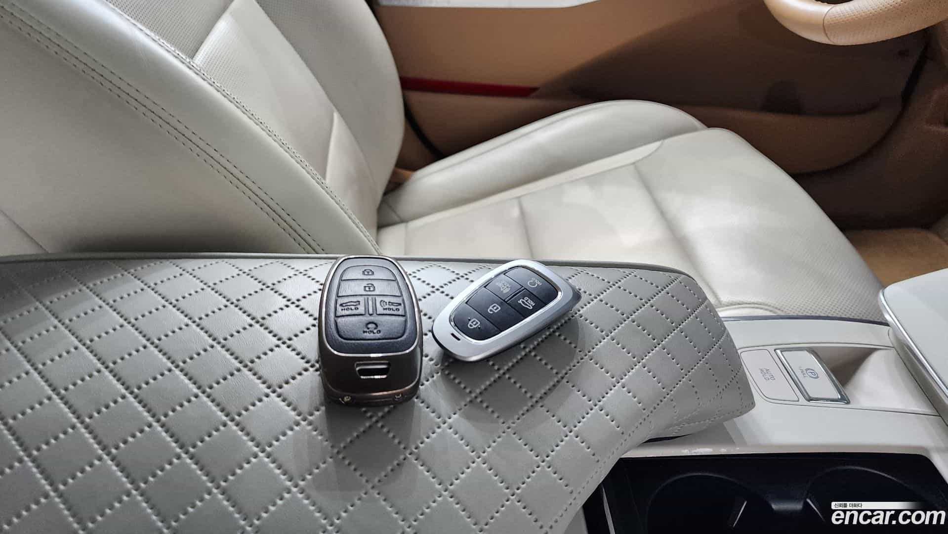 Grandeur Hyundai 2022.6-OPTION-019