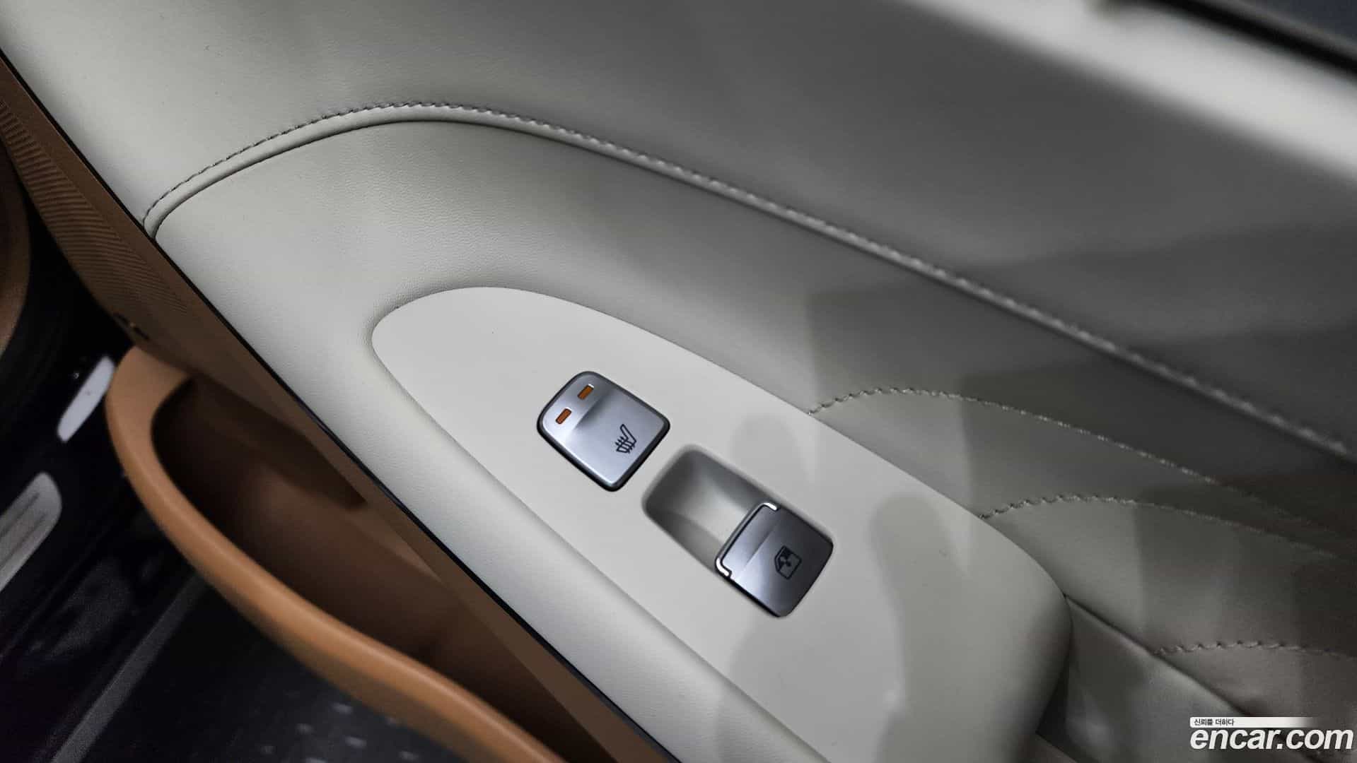 Grandeur Hyundai 2022.6-OPTION-051